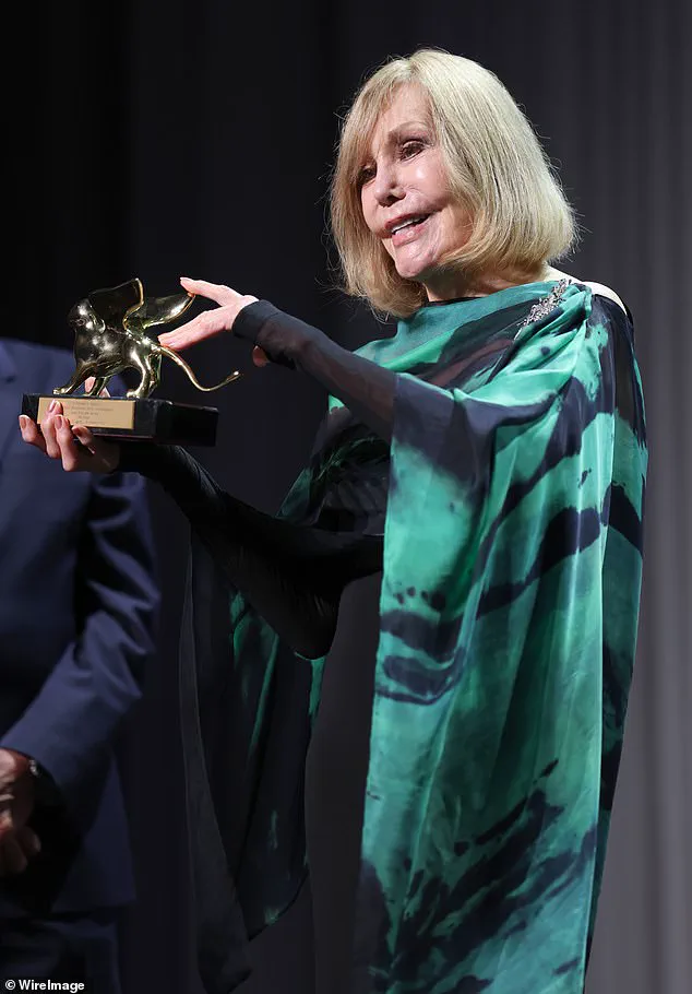 Exclusive: Kim Novak's Age-Defying Secrets Revealed at Venice Film Festival