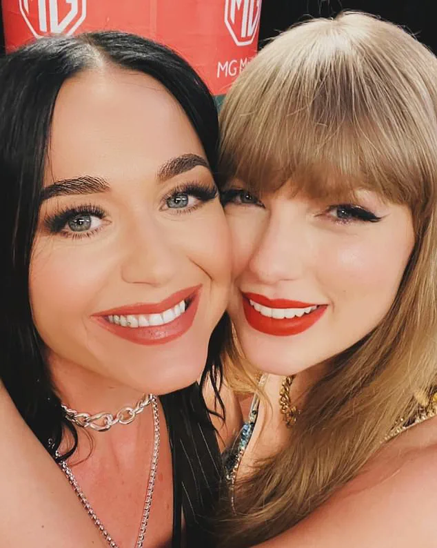 Resurfaced 2016 Interview Reveals Travis Kelce's Surprising 'Kiss, Marry, Kill' Choices with Taylor Swift, Katy Perry, and Ariana Grande – A Nostalgic and Ironic Look Back