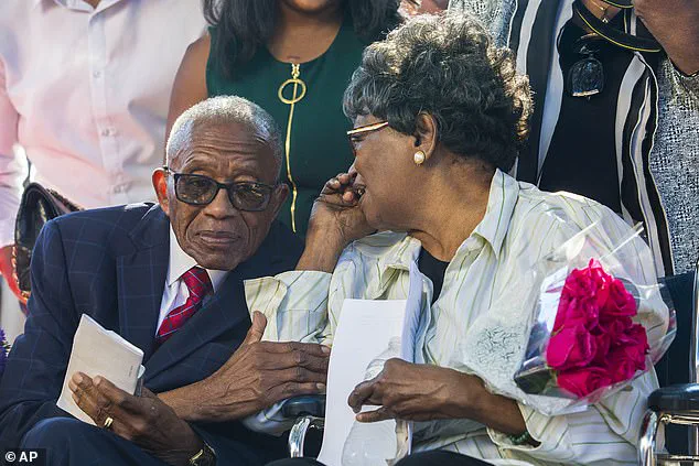 Claudette Colvin, Civil Rights Pioneer, Dies at 86: 'A Source of Strength and Resilience,' Says Family Foundation