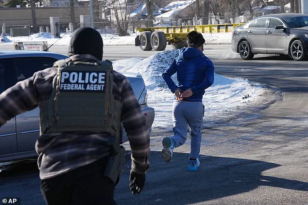 Breaking: Federal Agents in Minnesota Apprehend Alleged Illegal Migrant in Fleeing Incident, Family Left Behind