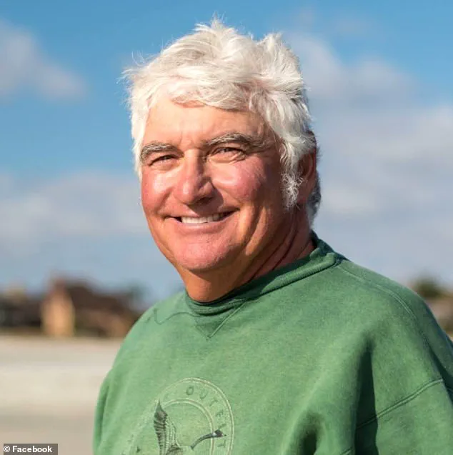 The Sandcastle Man's Mark Twain Quote Sparks Controversy, Leading to His Ban from Hotel del Coronado