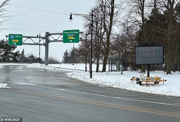 Dangerous Roundabout Traps Legal Drivers in US-Canada Border Detention Crisis