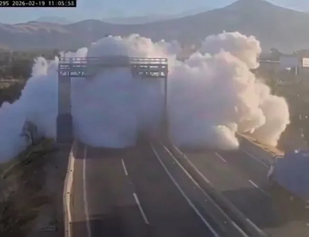Deadly Gas Tanker Blast in Chile Kills 4, Injures 17 as Highway Engulfed in Flames