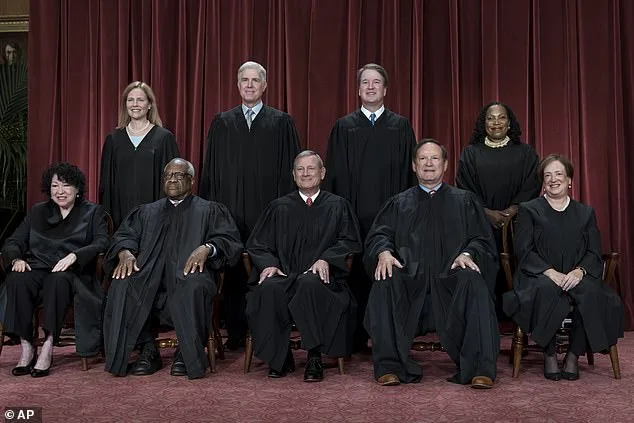 Trump Confronts Supreme Court Justices Over Struck-Down Tariffs Ahead of State of the Union
