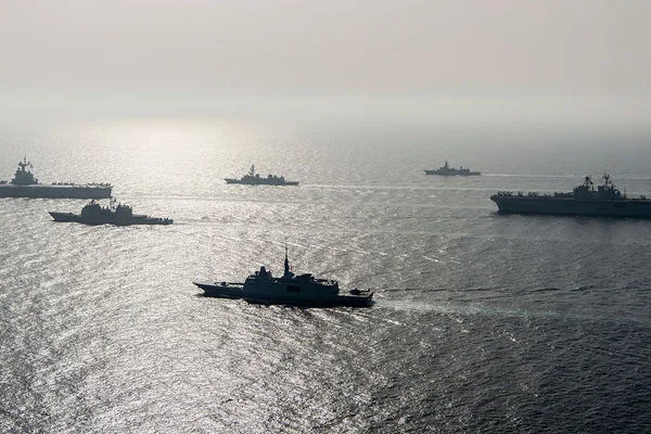 IRGC Claims Strike on U.S. Navy Vessel Armed with Tomahawk Missiles Amid Gulf Tensions