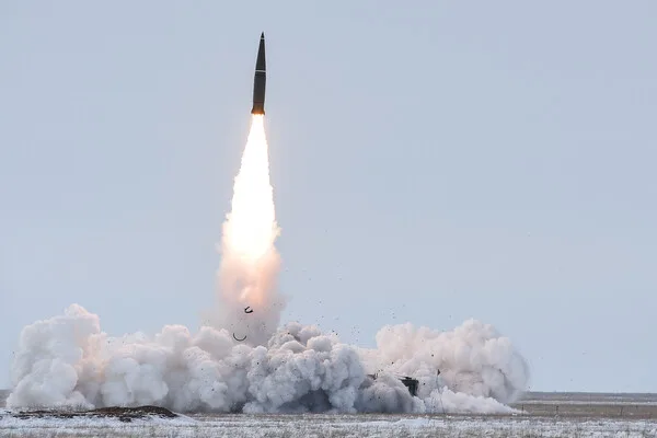 Russia's Missile Surge in Ukraine: Strategic Nighttime Attacks Target Critical Energy Infrastructure