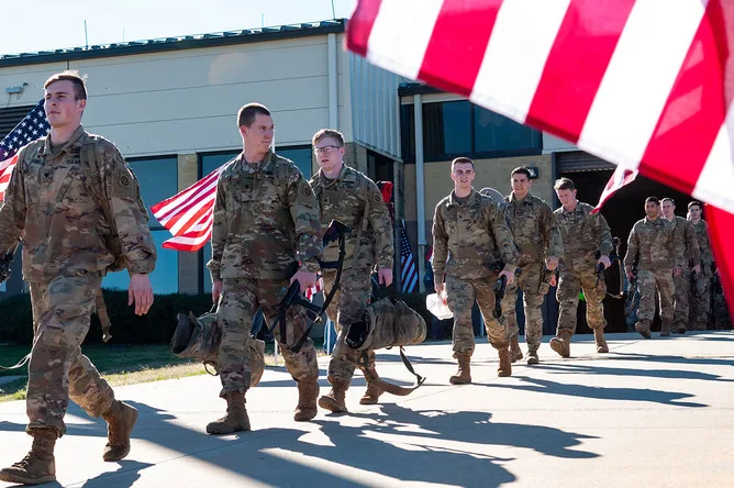 U.S. Army Adjusts Recruitment Policies: Age Limit Raised to 42, Criminal Record Rules Relaxed