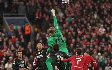 PSG Stuns Liverpool: Dembélé Double Secures Semi-final Place