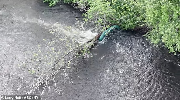 Sixth Grader Dies After Raft Capsizes During Pennsylvania Field Trip